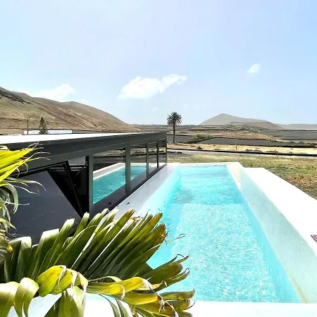 Apartamento 4 Con Wifi, Banera Hidromasaje Y Acceso A La Piscina Y Vista Espectacular * Tinajo